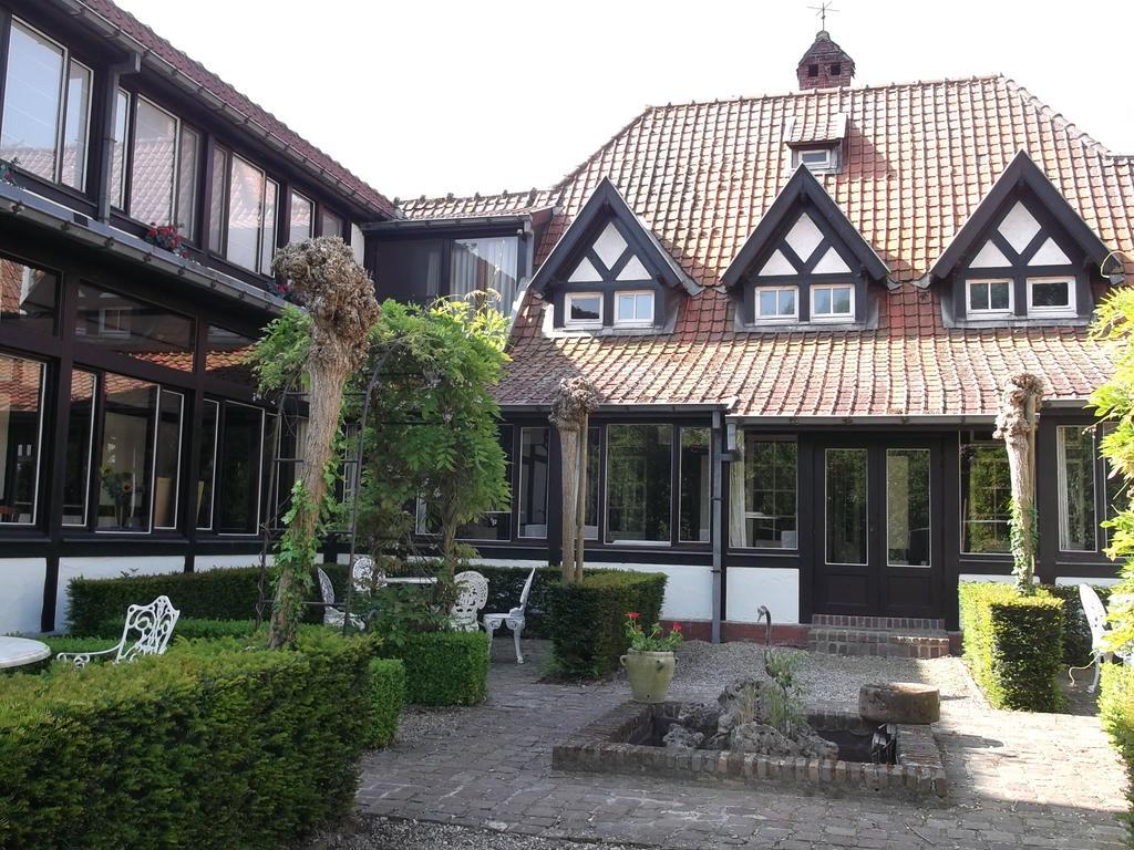 Hotel Kasteelhof 'T Hooghe Ypres Exterior foto